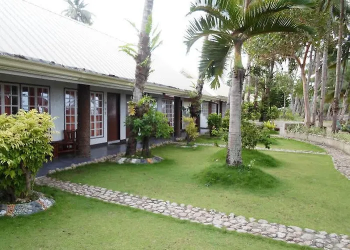 ホテル Estaca Bay Gardens Conference 2*